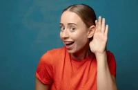 5 κοινά φάρμακα που μπορούν να βλάψουν την ακοή – Τι λένε οι επιστήμονες