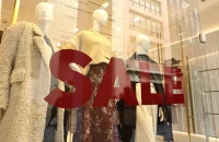 Ξεκινούν τη Δευτέρα οι οι χειμερινές εκπτώσεις 2026