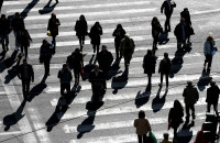 Ανεργία: Υποχώρησε στο 8,2% στη χώρα τον Νοέμβριο