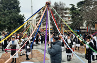 Αποκριάτικο χρώμα και παράδοση από το Δήμο Σερρών και τους πολιτιστικούς συλλόγους με το «Γαϊτανάκι»