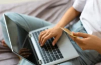 Ηλεκτρονικές πληρωμές: Πώς άλλαξαν την ελληνική οικονομία την τελευταία δεκαετία