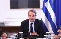 Μετά το άνοιγμα του …Τριωδίου άνοιξε η κουβέντα για την αναθεώρηση του Συντάγματος