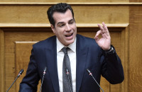 Πλεύρης εναντίον Ράμμου για τη Banda Entopica: Τόνοι αίματος χύθηκαν για να απελευθερωθούμε από Τούρκους, Βούλγαρους και Σλάβους