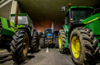 Ψίχουλα αυτά που δίνει η κυβέρνηση-9 Για αυτό συνεχίζουν τα μπλόκα