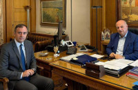 Συνάντηση Χατζηβασιλείου - Τσιάρα για τους αγρότες των Σερρών