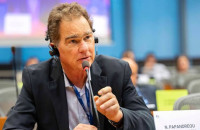 Νίκος Παπανδρέου -Η ποινικοποίηση διαφορετικών απόψεων δεν είναι μέρος της ταυτότητάς του ΠΑΣΟΚ