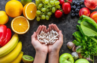 Να πάρω βιταμίνη C για το κρυολόγημα και την πίεση; Όλες οι απαντήσεις