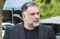 Ξέσπασε ο Γρηγόρης Αρναούτογλου: «Βλέπει όλος ο πλανήτης και ένας δεν έβαψε πάλι τις γραμμές»