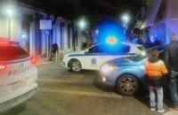 Συνελήφθησαν τρεις ανήλικοι για την επίθεση σε 16χρονο στο Αγρίνιο, χειροπέδες και σε τρεις γονείς