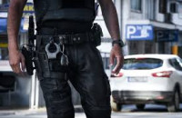 Λουτράκι: Ενώπιον ανακριτή και εισαγγελέα ο βασικός ύποπτος για τη δολοφονία του 17χρονου