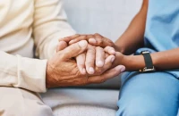 Σατανική οικιακή βοηθός δολοφόνησε τον έναν εργοδότη και άρπαξε πλάκες χρυσού από τον άλλον – Πώς οι αρχές συνέδεσαν τις δύο υποθέσεις