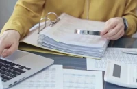 Παράταση έως 15 Μαΐου για τις δηλώσεις με έκπτωση φόρου 4%