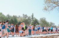 Νέο ρεκόρ στον τουρισμό το 2025: Στα 23,6 δισ. ευρώ τα έσοδα - 38 εκατομμύρια οι αφίξεις επισκεπτών