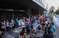 ΠΑΝΕΛΛΗΝΙΑ ΟΜΟΣΠΟΝΔΙΑ ΕΡΓΑΖΟΜΕΝΩΝ ΔΗΜΟΣΙΩΝ ΝΟΣΟΚΟΜΕΙΩΝ: Απαράδεκτη απόφαση να μειωθούν τα τεστ κορωνοϊού