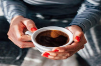 Ζεστός VS Κρύος καφές: Ποία η διαφορά