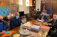 Στην Αθήνα ο Κουτσάκης με Χατζηβασιλείου και Πέτσα!