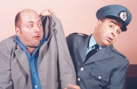 Ο ηθοποιός Γιώργος Λαμπάτος κατηγορεί τον Μάρκο Σεφερλή για αληθινά χαστούκια επί σκηνής – «Πήγαινα με κλάματα»