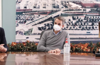 Μητσοτάκης: Χριστούγεννα με μια οικογένεια ακόμα