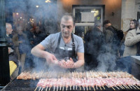 Παγώνη: Τσικνοπέμπτη θα ψήσουμε στο μπαλκόνι, το φετινό Πάσχα δεν θα είναι σαν το περσινό