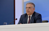 Τάκης Θεοδωρικάκος: Με τρία ωράρια οι εργαζόμενοι στο Δημόσιο