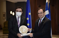 Σε θερμό κλίμα η συνάντηση Χρυσάφη –Σχοινά