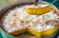 Λαδοραβανί Αγρινίου: Εύκολη νηστίσιμη συνταγή για το πιο νόστιμο κι αφράτο γλυκό της Σαρακοστής