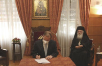 Ο Κώστας Καραμανλής ξεκινά το Εκκλησιαστικό Μητροπολιτικό Μουσείο και το Κέντρο Συντήρησης Κειμηλίων!