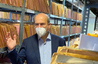 Ο Χατζηδάκης πήγε απροειδοποίητα στον ΕΦΚΑ Αγίας Παρασκευής: Από τους 35 υπαλλήλους έλειπαν οι 14