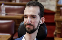 Κατά του δικαιώματος των γυναικών στην άμβλωση ψήφισε ο Κυμπουρόπουλος – ΝΔ: Η θέση του δεν μας εκφράζει