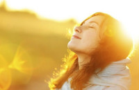 Βιταμίνη D – Η σχέση της με τα συμπτώματα κόπωσης και οι τροφές στις οποίες θα τη βρείτε