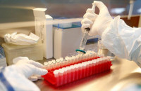 Κοροναϊός – Ο ΕΜΑ ανακοίνωσε την έναρξη αξιολόγησης του χαπιού της Merck κατά του ιού