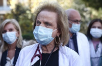 Αθλιότητες κατά Παγώνη – Απίστευτες ύβρεις σε βάρος της γιατρού