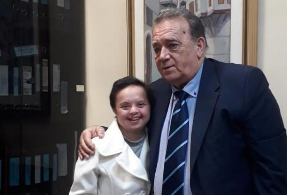 ΥΠΟΤΡΟΦΙΑ ΠΗΡΕ Η ΦΟΙΤΗΤΡΙΑ ΜΑΡΙΑ ΝΙΤΣΑ ΜΕ ΣΥΝΔΡΟΜΟ DOWN!