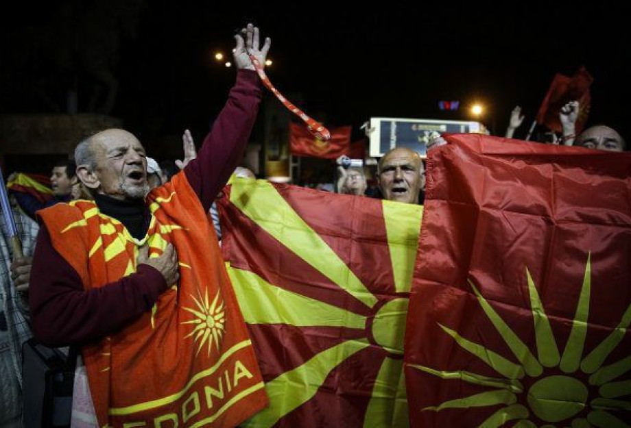 ΟΙ ΠΟΛΙΤΕΣ ΤΩΝ ΣΚΟΠΙΩΝ ΕΔΩΣΑΝ ΧΑΣΤΟΥΚΙΑ ΣΕ ΟΣΟΥΣ ΕΠΙΧΕΙΡΗΣΑΝ ΝΑ ΑΠΟΦΑΣΙΣΟΥΝ ΓΙΑ ΑΥΤΟΥΣ! ΟΙ ΠΟΛΙΤΕΣ ΤΩΝ ΣΚΟΠΙΩΝ ΕΔΩΣΑΝ ΧΑΣΤΟΥΚΙΑ ΣΕ ΟΣΟΥΣ ΕΠΙΧΕΙΡΗΣΑΝ ΝΑ ΑΠΟΦΑΣΙΣΟΥΝ ΓΙΑ ΑΥΤΟΥΣ!