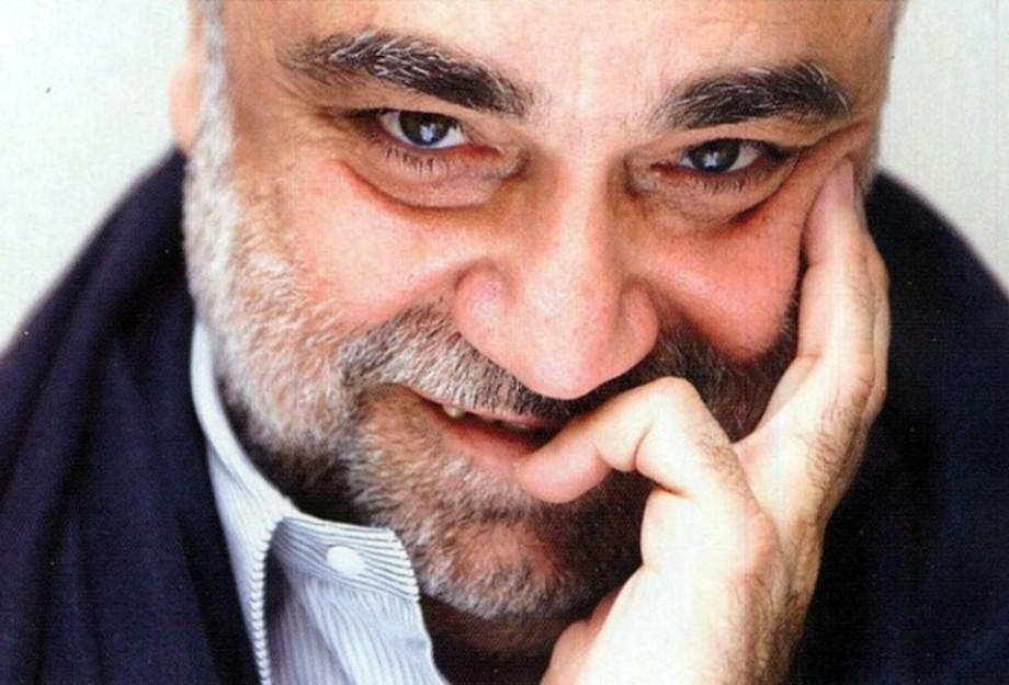 Ο ΕΛΛΗΝΑΣ ΤΡΑΓΟΥΔΙΣΤΗΣ ΠΟΥ ΜΠΗΚΕ 3 ΦΟΡΕΣ ΣΤΟ ΒΙΒΛΙΟ ΓΚΙΝΕΣ! Ο ΕΛΛΗΝΑΣ ΤΡΑΓΟΥΔΙΣΤΗΣ ΠΟΥ ΜΠΗΚΕ 3 ΦΟΡΕΣ ΣΤΟ ΒΙΒΛΙΟ ΓΚΙΝΕΣ!