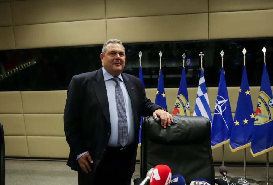 «ΓΙΑΦΚΑ» ΣΥΡΙΖΑ ΜΕΣΑ ΣΤΙΣ ΕΝΟΠΛΕΣ ΔΥΝΑΜΕΙΣ ΚΑΤΑΓΓΕΛΕΙ Ο ΚΑΜΜΕΝΟΣ! «ΓΙΑΦΚΑ» ΣΥΡΙΖΑ ΜΕΣΑ ΣΤΙΣ ΕΝΟΠΛΕΣ ΔΥΝΑΜΕΙΣ ΚΑΤΑΓΓΕΛΕΙ Ο ΚΑΜΜΕΝΟΣ!