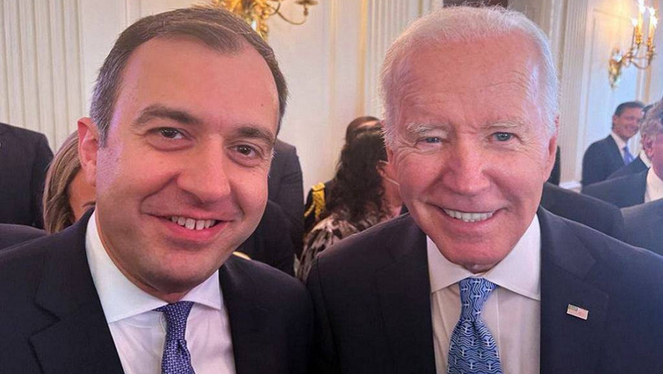 O Τάσος Χατζηβασιλείου με τον Αμερικανό Πρόεδρο στον Λευκό Οίκο