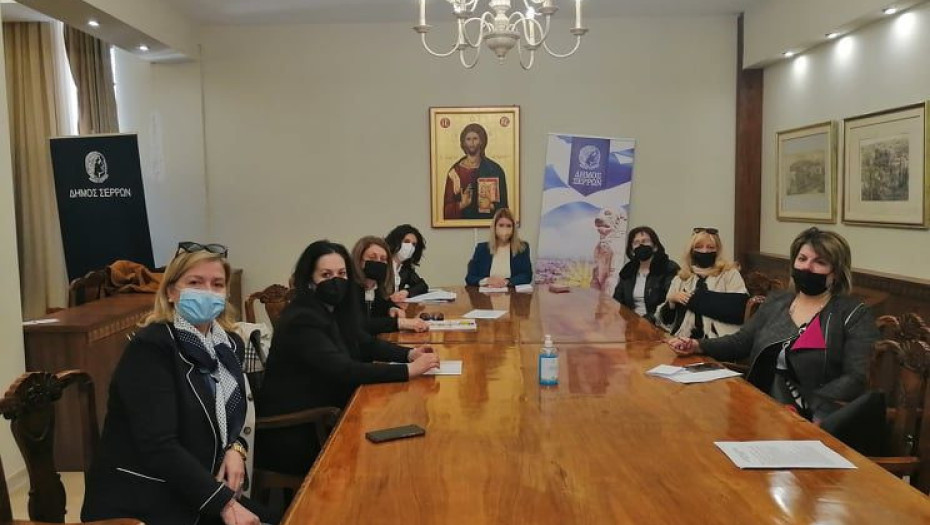 Για την Δημοτική Επιτροπή Ισότητας των Φύλων Επίσημη πρώτη