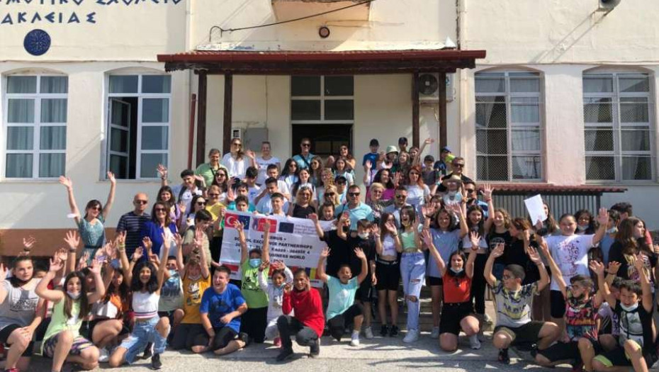 Το 2ο Δημοτικό σχολείο Ηράκλειας:  Φιλοξένησε Εκπαιδευτικούς από Πολωνία, Ρουμανία, Τουρκία και Πορτογαλία