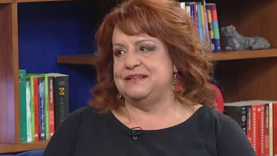 Ελένη Κοκκίδου: «Ήμουν δυστυχής μέσα μου, έκλαιγα συνέχεια»