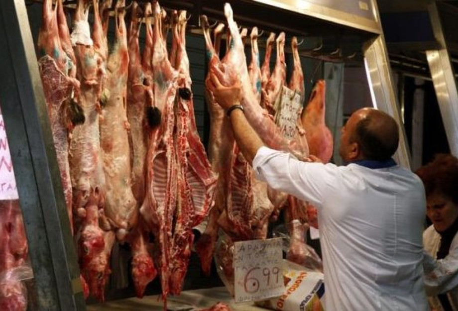 Απούλητα έμειναν τα κατσίκια και τα πρόβατα: Μοναδική ελπίδα η … πρωτομαγιά!