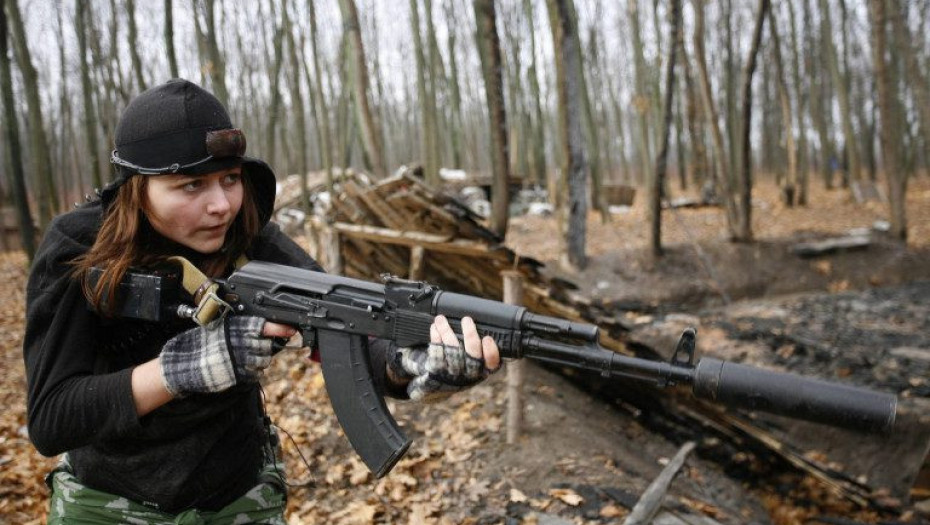 Η απόφαση για αποστολή όπλων στην Ουκρανία από την Ελλάδα αποτελεί κομβική αλλαγή και ανησυχεί τους πολίτες