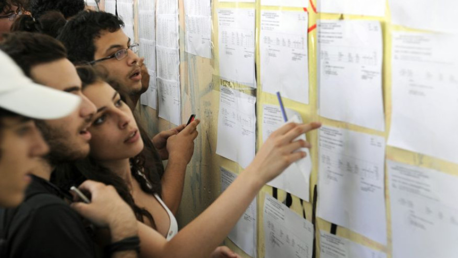 Για όσους συμμετείχαν στις φετινές Πανελλαδικές Εξετάσεις: Ανακοινώθηκαν οι βαθμολογίες
