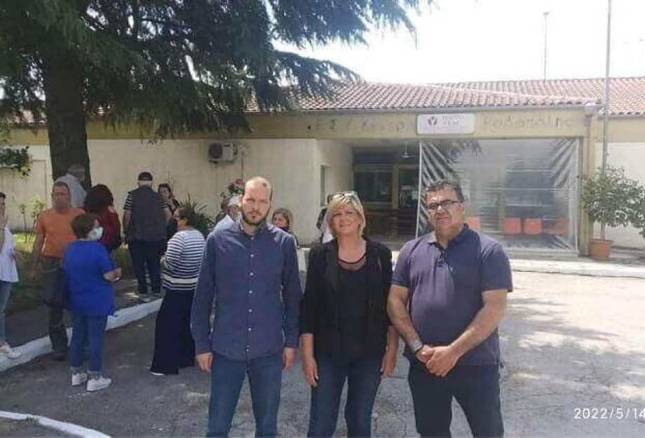Κλιμάκιο του ΠΑΣΟΚ στη διαμαρτυρία των Κατοίκων Ροδόπολης Κλιμάκιο του ΠΑΣΟΚ στη διαμαρτυρία των Κατοίκων Ροδόπολης