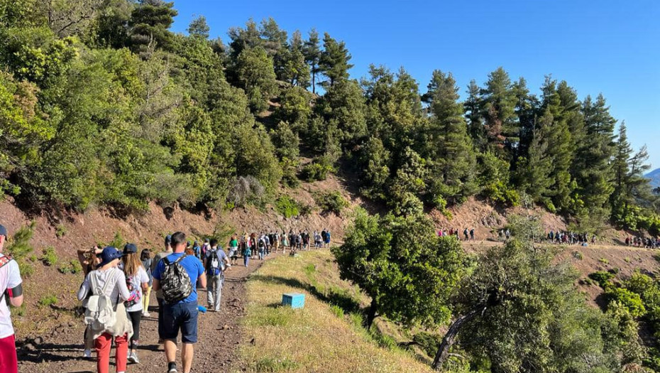 Περπάτησαν 18 χλμ για να προσκυνήσουν στον Όσιο Ιωάννη τον Ρώσσο