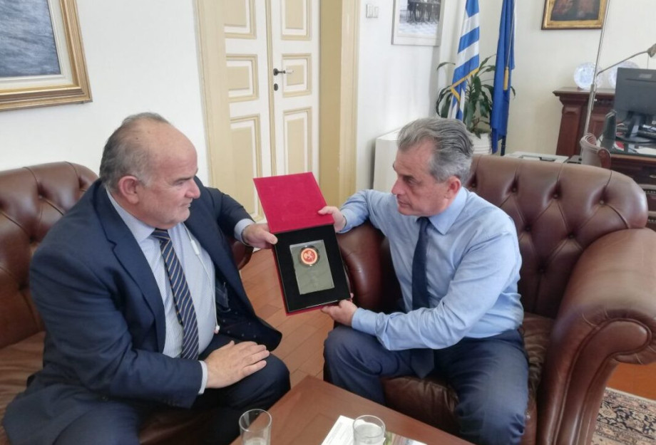 Ο Αντιπεριφερειάρχης Παναγιώτης Σπυρόπουλος υποδέχθηκε τον Πρόεδρο της ΓΣΕΒΕΕ! Ο Αντιπεριφερειάρχης Παναγιώτης Σπυρόπουλος υποδέχθηκε τον Πρόεδρο της ΓΣΕΒΕΕ!