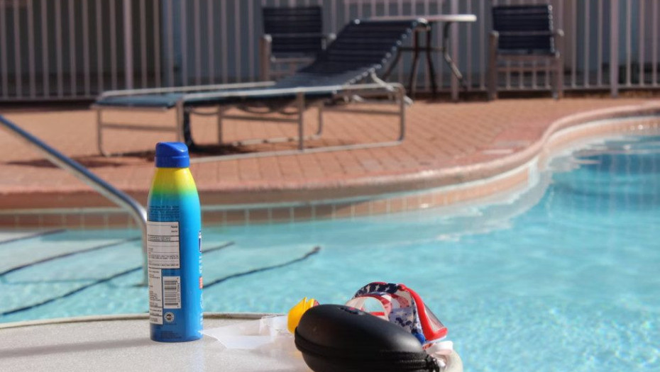 ΕΟΦ: Ανάκληση αντηλιακού λόγω ανεπιθύμητων παρενεργειών (ΦΩΤΟ)