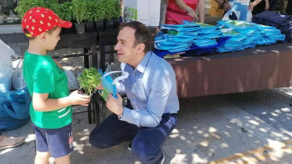 Στο κέντρο των Σερρών για την Ημέρα Περιβάλλοντος: Δράση από τον Τάσο Χατζηβασιλείου