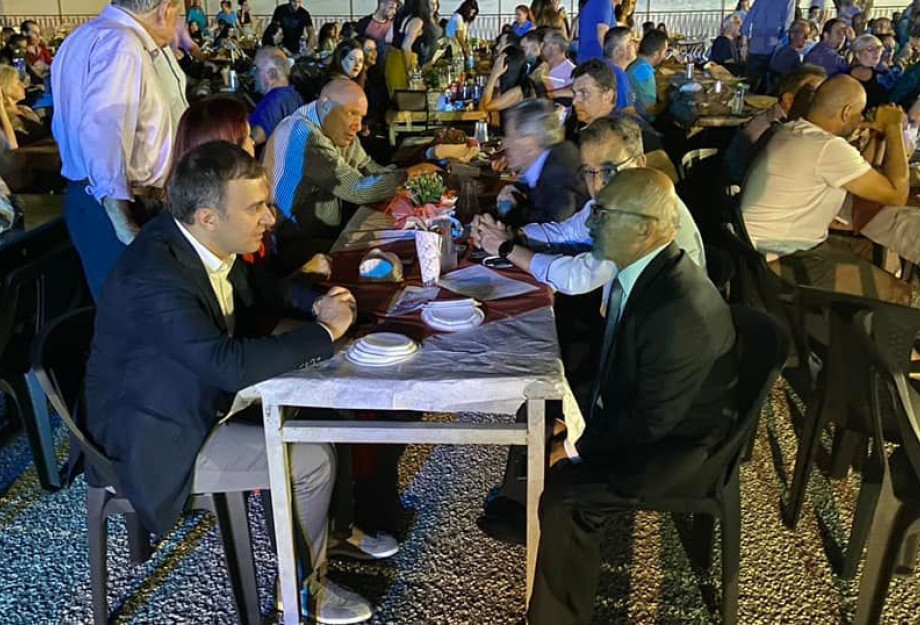 Το βράδυ του Σαββάτου: Γλέντησαν με την ψυχή τους οι Προβατιανοί Το βράδυ του Σαββάτου: Γλέντησαν με την ψυχή τους οι Προβατιανοί
