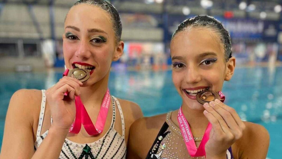 Καλλιτεχνική Κολύμβηση: Τρίτη θέση με 2 χρυσά & 1 χάλκινο για τις Κορασίδες